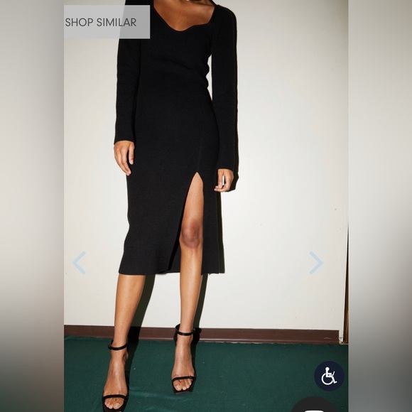 Sweetheart Neckline MIDI Sweater Dress (Black/ Small) - Picture 4 of 4